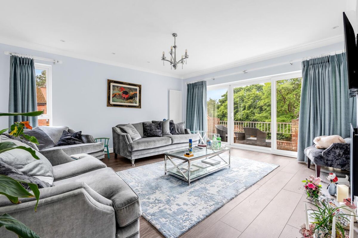 High Molewood, Hertford, SG14