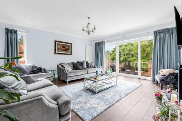 High Molewood, Hertford, SG14