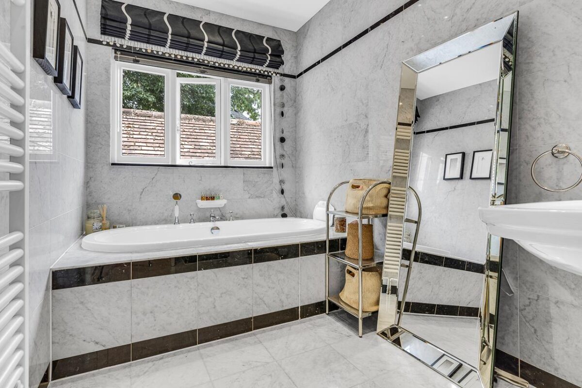 Great Amwell, Ware, SG12