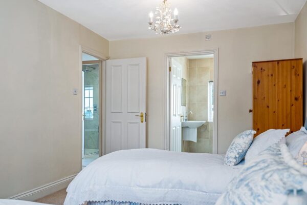 Myddleton Road, Ware, SG12
