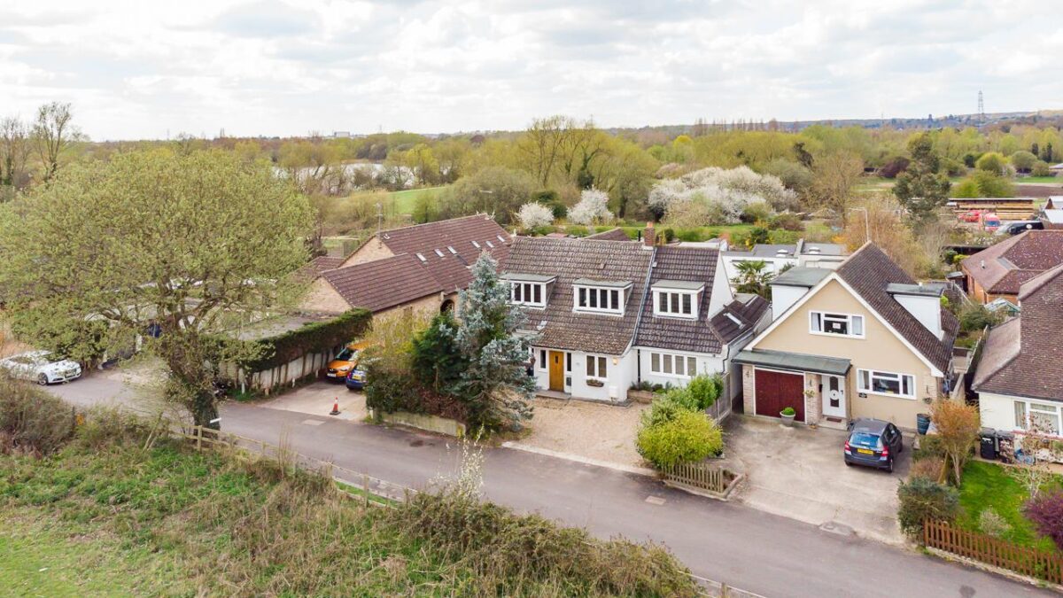 Netherfield Lane, Stanstead Abbotts, SG12