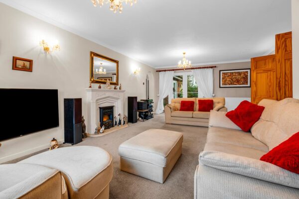 Portland Place, Hertford Heath, SG13