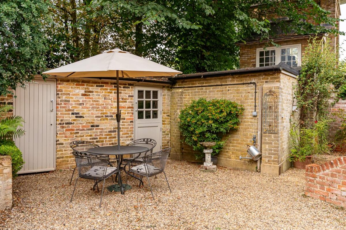 Great Amwell, Ware, SG12