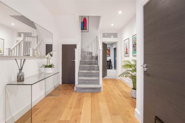 Watton Road, Ware, SG12
