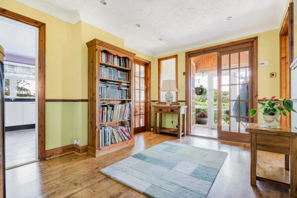 Cromwell Road, Hertford, SG13
