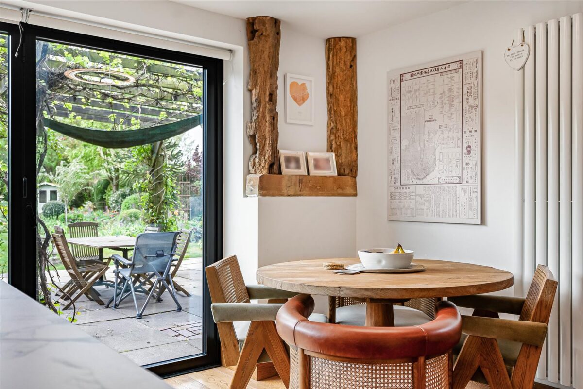 London Road, Hertford, SG13