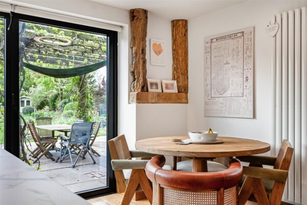 London Road, Hertford, SG13