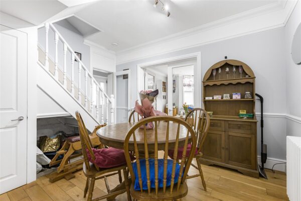 Musley Hill, Ware, SG12