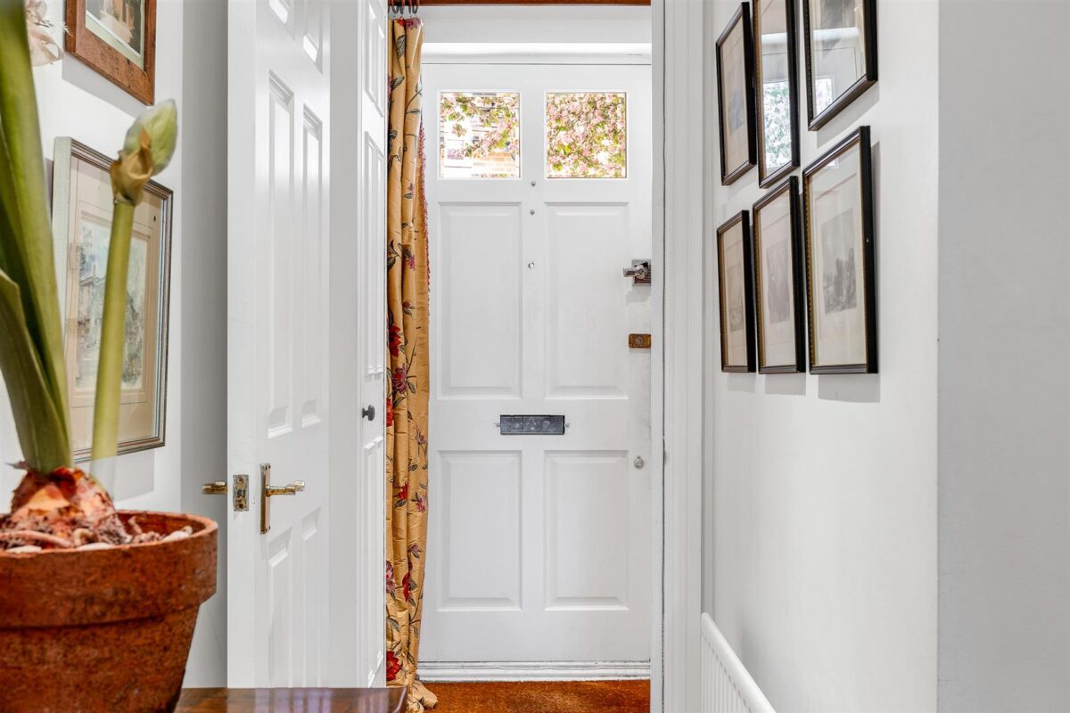 Brewhouse Lane, Hertford, SG14