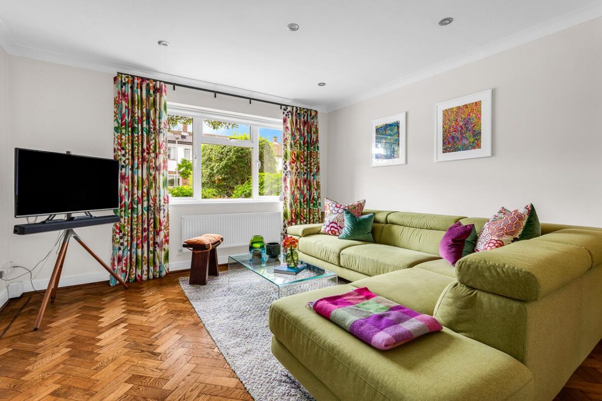 Fordwich Rise, Hertford, SG14