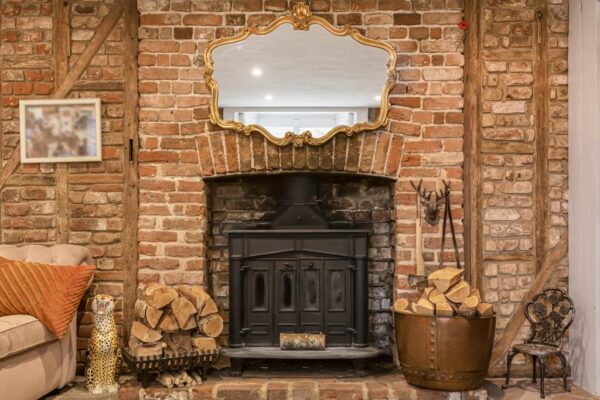 High Street, Hunsdon, SG12