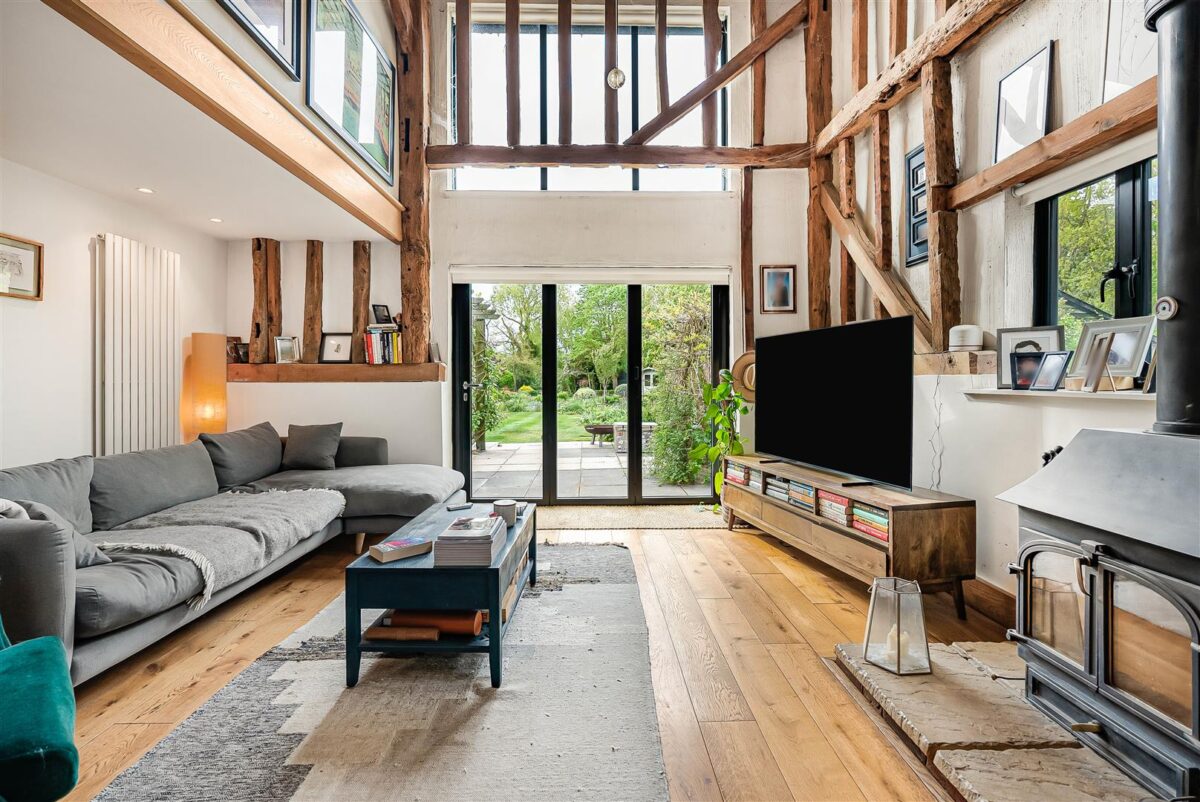 London Road, Hertford, SG13