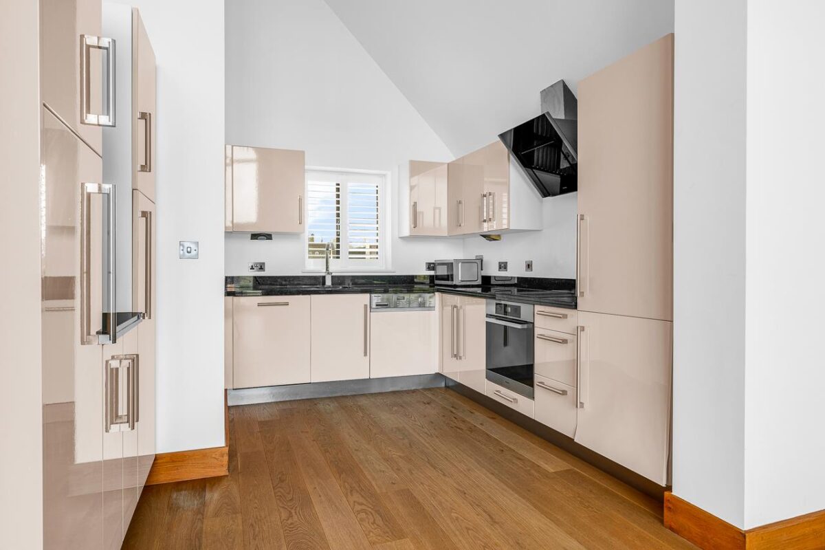 Maidenhead Street, Hertford, SG14