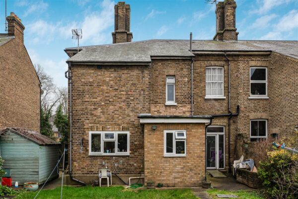 Ware Road, Hertford, SG13
