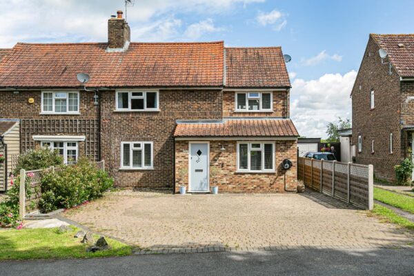 Colliers End, Ware