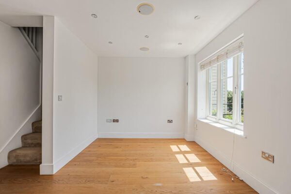 Harrison Lane, Balls Park, Hertford