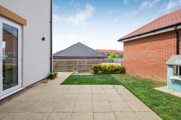 Wheatfield Gardens, Puckeridge, Ware