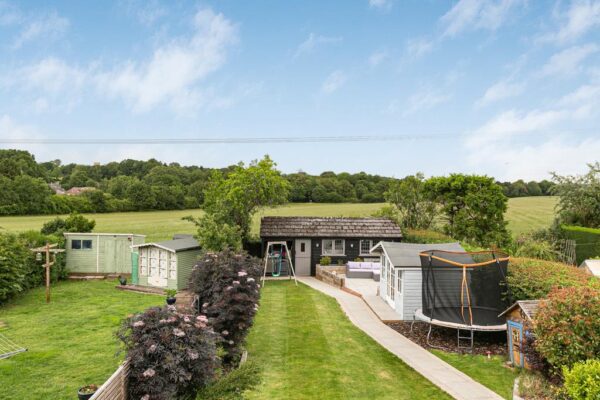 Colliers End, Ware