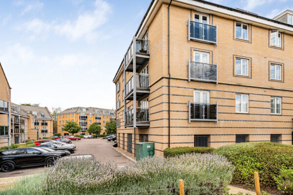 Constables Way, Hertford, SG13