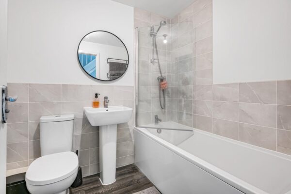 Ware Road, Hertford, SG13