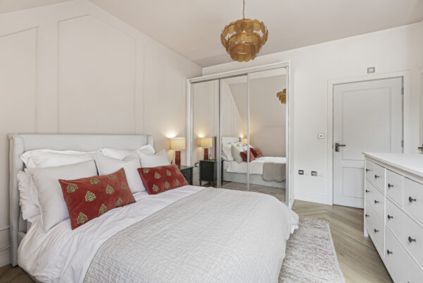 Henmarsh Court, Balls Park, SG13