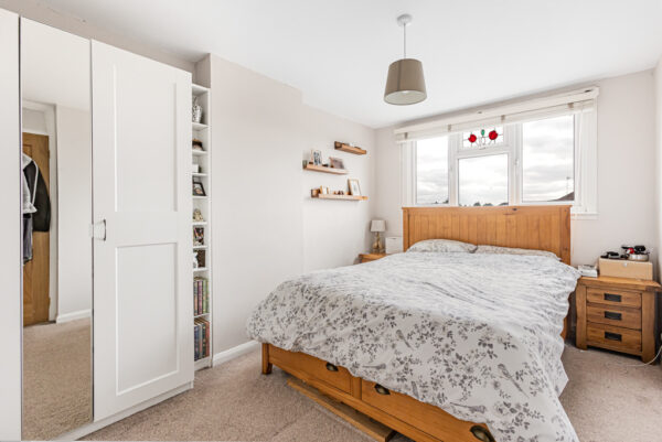 Chandlers Way, Hertford, SG14