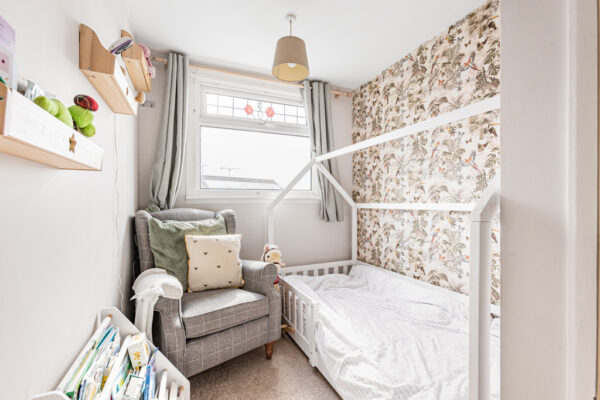 Chandlers Way, Hertford, SG14