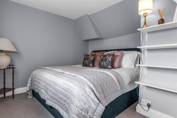 West Street, Hertford, SG13