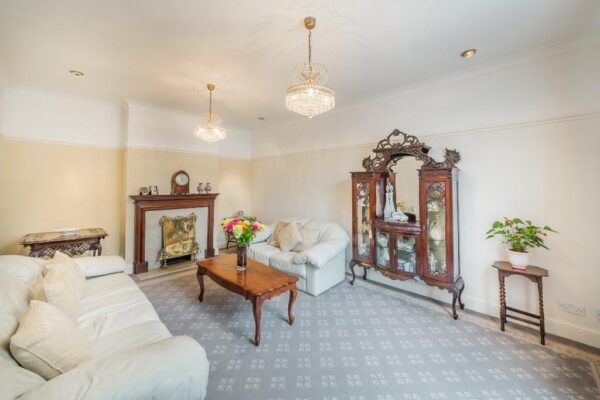 Blindmans Lane, Cheshunt, EN8