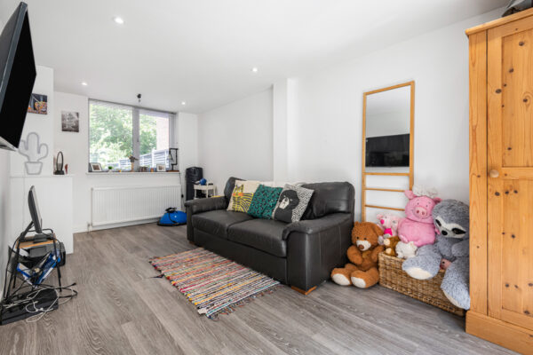 Byde Street, Hertford, SG14