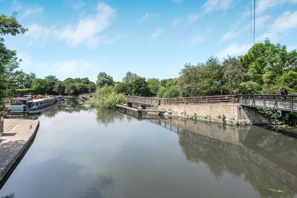 Mead Lane, Hertford