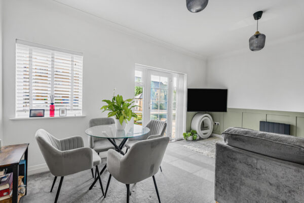 Newland Gardens, Hertford, SG13