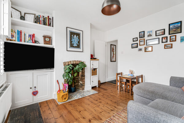 Wellington Street, Hertford, SG14
