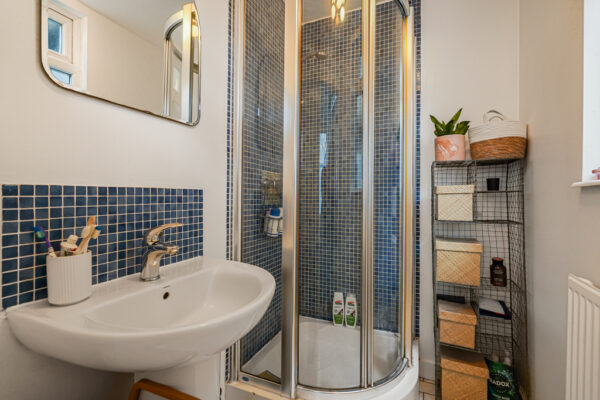 Hillside Terrace, Hertford, SG13