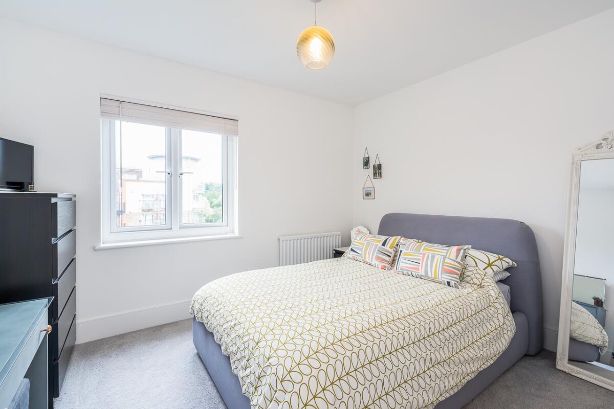 Mead Lane, Hertford, SG13