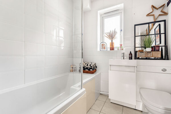 Liberty Close, Hertford, SG13