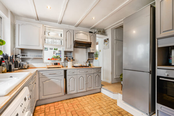 Hillside Terrace, Hertford, SG13