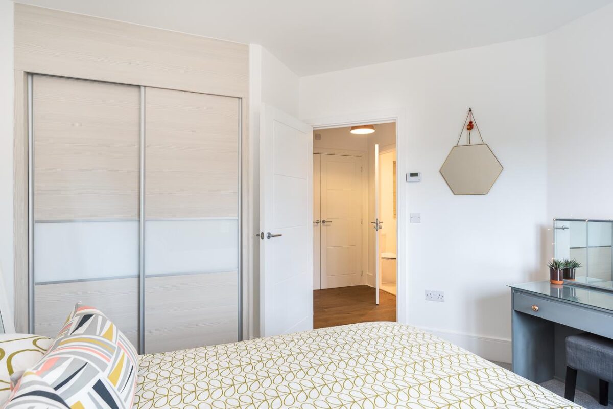 Mead Lane, Hertford, SG13