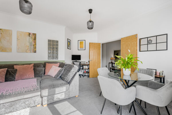 Newland Gardens, Hertford, SG13