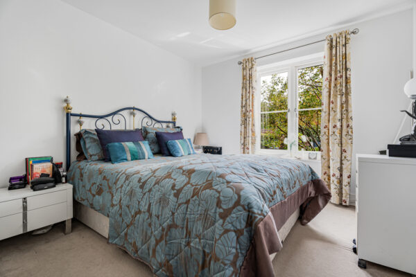 Henmarsh Court, Balls Park, SG13