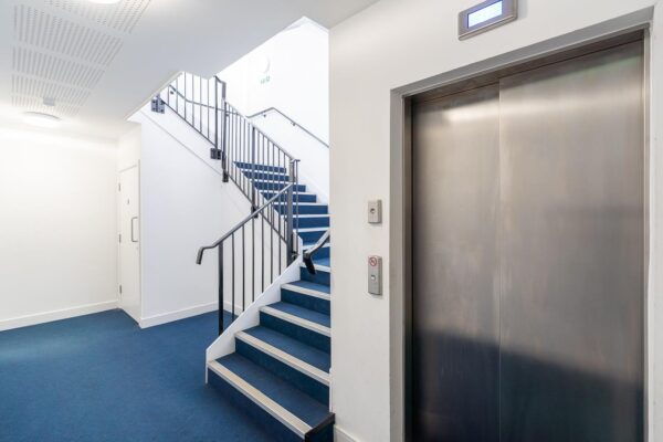 Mead Lane, Hertford, SG13