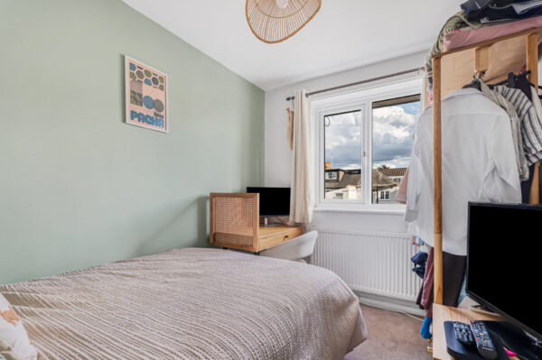 Albion Close, Hertford, SG13