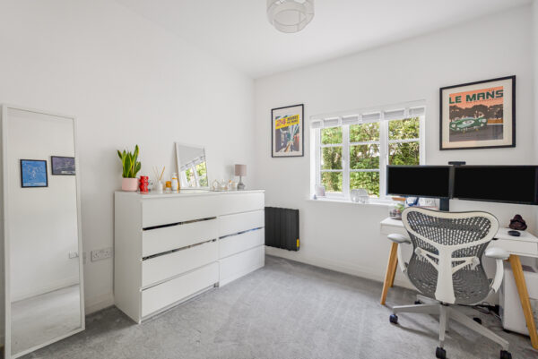 Newland Gardens, Hertford, SG13