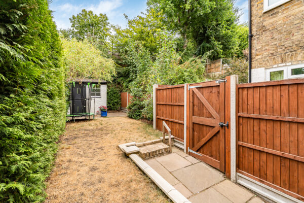 Wellington Street, Hertford, SG14