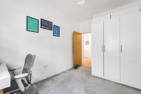 Newland Gardens, Hertford, SG13