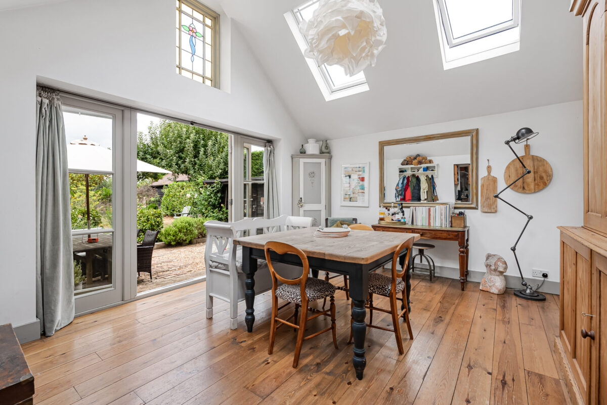 Ponsbourne Park, Newgate Street, SG13