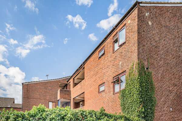 Tee Side, Hertford, SG13