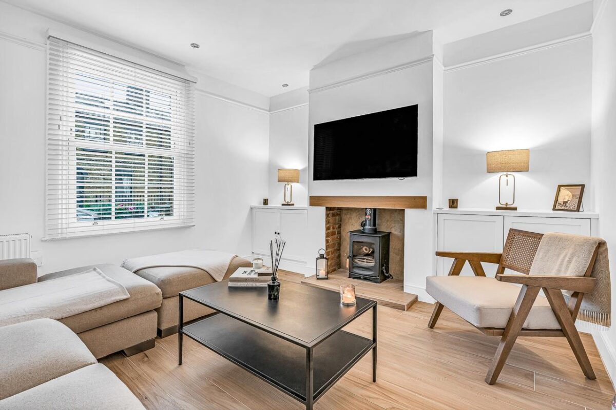 Villiers Street, Hertford, SG13