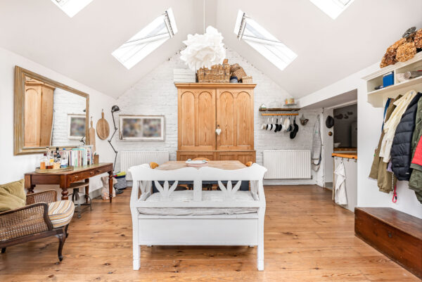 Ponsbourne Park, Newgate Street, SG13
