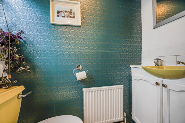 Hillside Terrace, Hertford, SG13
